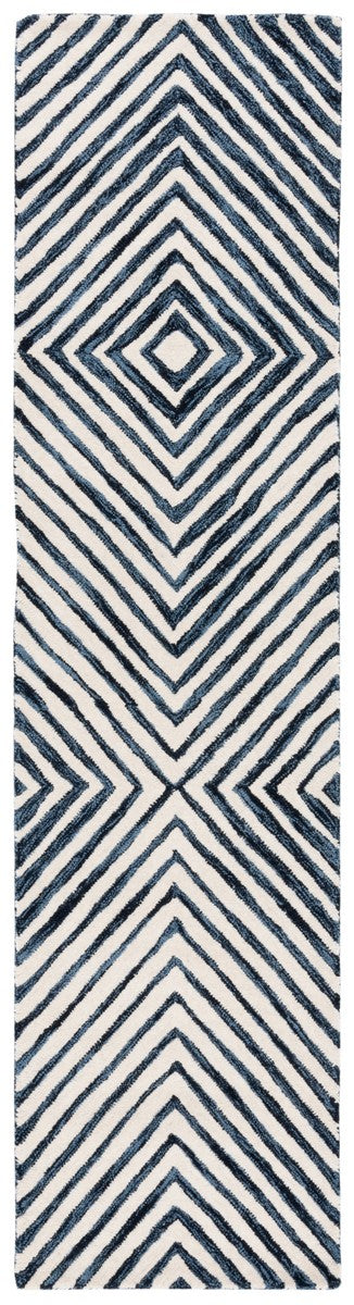 Safavieh Ebony 150 EBN150 Hand Tufted  Rug Navy / Ivory EBN150N-6