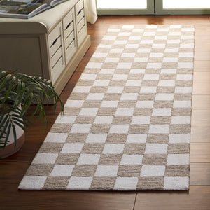 Safavieh Ebony Luxurious Gold And Ivory Checkered Area Rug - Hand-tufted Comfort For Elegant Home Décor Brown ,Ivory 80% Wool,20% Cotton Ebn175t-28