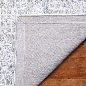 Safavieh Ebony 201 Hand Tufted Traditional Rug Grey / Ivory 5' x 8'