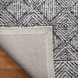 Safavieh Ebony 204 Hand Tufted Geometric Rug Silver / Black 4' x 6'