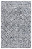 Safavieh Ebony 204 Hand Tufted Geometric Rug Silver / Black 4' x 6'