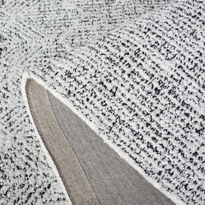 Safavieh Ebony 210 Hand Tufted Traditional Rug Ivory / Black 8' x 10'