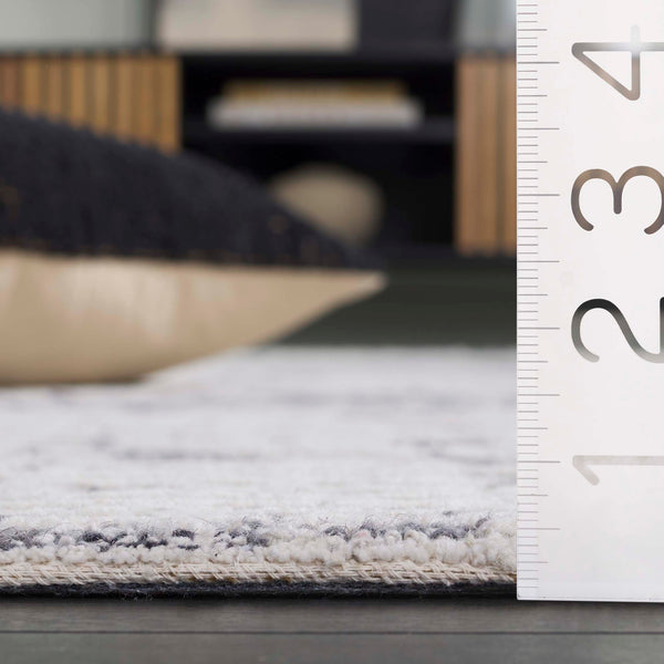 Safavieh Ebony Hand-tufted Area Rug In Elegant Neutral Palette For Stylish Home Décor And Comfort Ivory ,Grey 80% Wool,20% Cotton Ebn216a-6