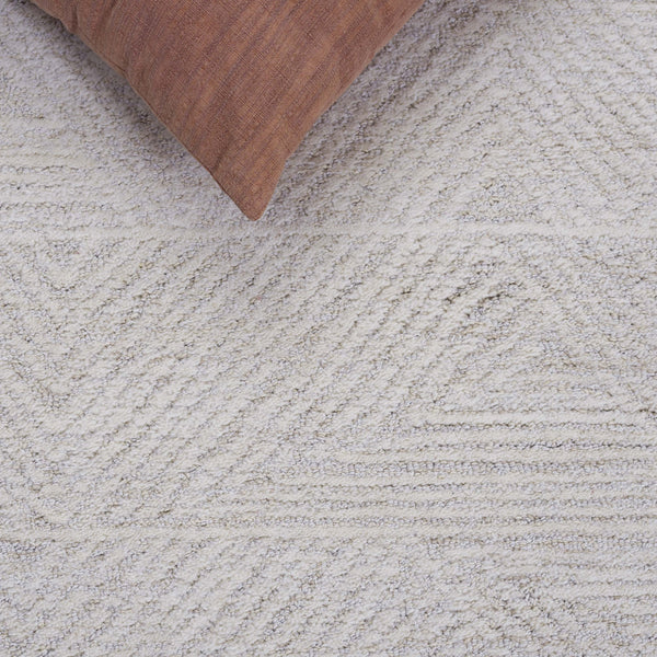 Safavieh Ebony Hand-tufted Wool-cotton Area Rug - Elegant Modern Design For Cozy Living Spaces And Decor Ivory ,Beige 80% Wool,20% Cotton Ebn217a-5