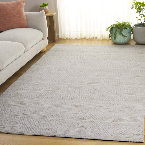 Safavieh Ebony Hand-tufted Wool-cotton Area Rug - Elegant Modern Design For Cozy Living Spaces And Decor Ivory ,Beige 80% Wool,20% Cotton Ebn217a-5