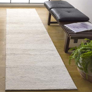 Safavieh Ebony Hand Tufted Wool Pile Area Rug - Modern Grey And Rust Design For Luxurious Home Elegance Light Grey ,Beige Wool Pile Ebn221g-6r