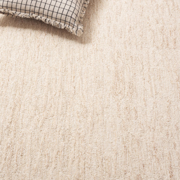 Safavieh Ebony Handcrafted Area Rug - Timeless Elegance, Artisan-tufted Wool & Cotton For Cozy Interiors Beige ,Ivory Wool & Cotton Ebn231b-3