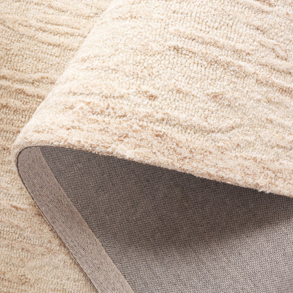 Safavieh Ebony Handcrafted Area Rug - Timeless Elegance, Artisan-tufted Wool & Cotton For Cozy Interiors Beige ,Ivory Wool & Cotton Ebn231b-3