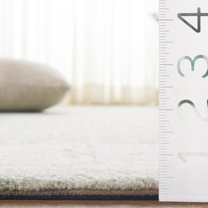 Safavieh Ebony Hand Tufted Indian Wool Runner Rug - Elegant Lattice Design For Modern Home Decor, 2'3" X 9' Green ,Ivory Indian Wool Pile Ebn278y-5