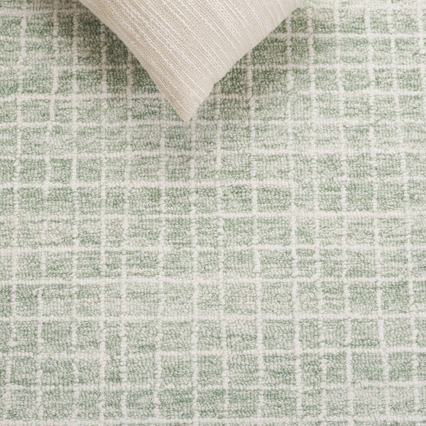 Safavieh Ebony Hand Tufted Indian Wool Runner Rug - Elegant Lattice Design For Modern Home Decor, 2'3" X 9' Green ,Ivory Indian Wool Pile Ebn278y-5