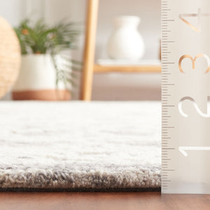 Safavieh Ebony 302 EBN302 Hand Tufted  Rug Ivory / Grey EBN302F-8