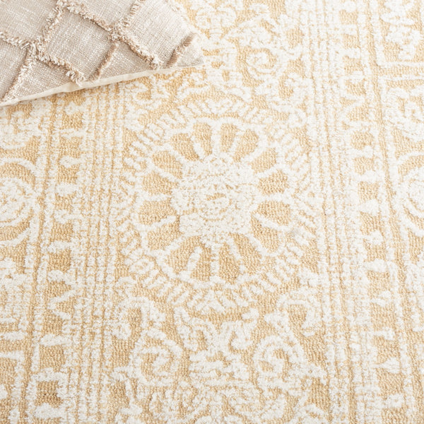 Safavieh Ebony 310 EBN310 Hand Tufted  Rug Ivory / Gold EBN310D-8