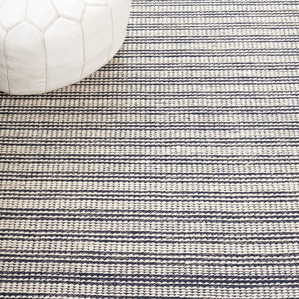 Safavieh Ebony 312 Flatweave  Rug EBN312N-6