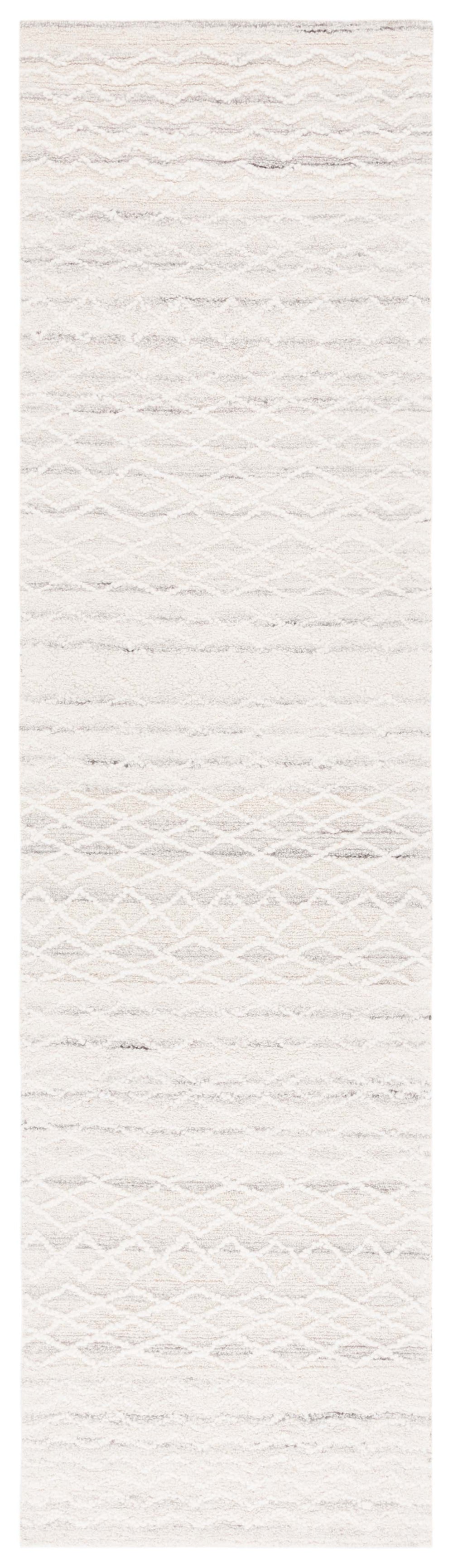 Safavieh Ebony 356 Hand Tufted  Rug Light Grey / Ivory 2'-3" x 9'