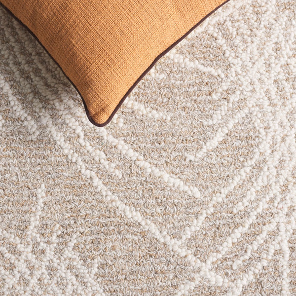 Safavieh Ebony Hand-tufted Wool And Cotton Rug For Modern Elegance - Perfect For Minimalist Home Decor Grey ,Ivory 80% Wool,20% Cotton Ebn367f-6sq