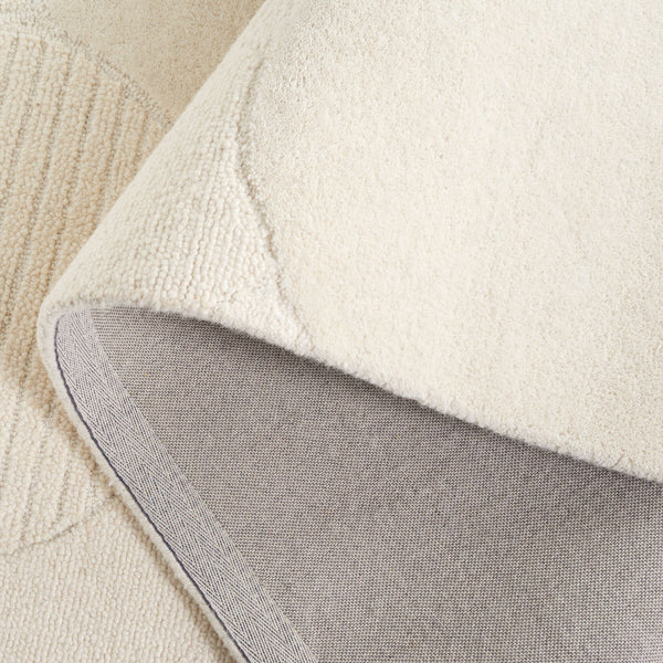 Safavieh Ebony Area Rug - Luxurious Hand-tufted Wool & Cotton Blend For Modern Interior Decor & Comfort Ivory 80% Wool,20% Cotton Ebn403a-4