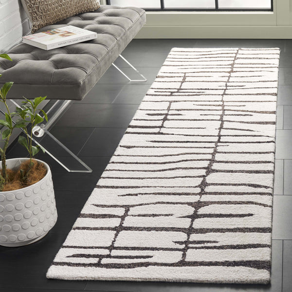 Safavieh Ebony Exquisite Hand-tufted Area Rug - Modern Design In Luxurious Wool & Cotton For Sophisticated Spaces Ivory ,Dark Brown 80% Wool,20% Cotton Ebn406t-4