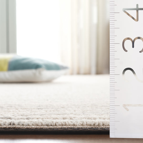 Safavieh Ebony Luxurious Hand-tufted Area Rug In Elegant Ivory And Beige For Timeless Living Room Style Denim ,Grey Wool And Cotton Ebn425l-5