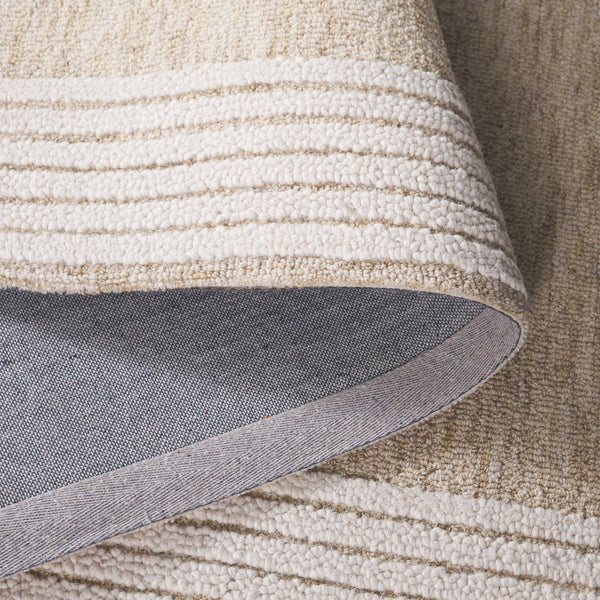 Safavieh Ebony Hand Tufted Area Rug - Luxurious Comfort And Elegant Modern Style For Home Or Office Decor Beige ,Ivory Wool And Cotton Ebn426b-6sq