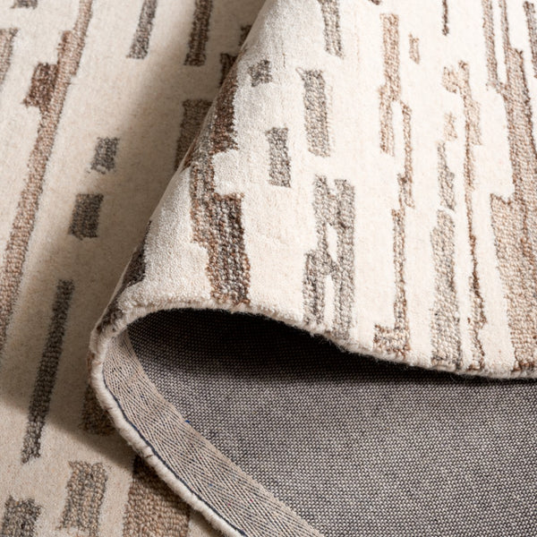 Safavieh Ebony 501 Hand Tufted Modern Rug Ivory / Grey 5' x 8'