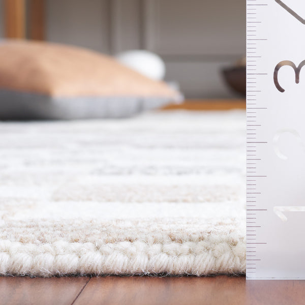 Safavieh Ebony Hand-tufted Wool Area Rug – Elegant Natural Beige, Luxury Comfort For Any Home Decor Style Natural ,Beige Wool Pile Ebn505a-6sq