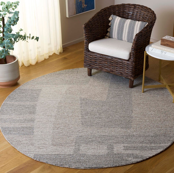 Safavieh Ebony Hand-tufted Area Rug - Luxurious Wool & Cotton Blend, Abstract Design For Stylish Home Decor Grey ,Beige 80% Wool % 20% Cotton Ebn525f-4