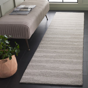 Safavieh Ebony Hand-tufted Area Rug - Luxurious Wool Blend With Striped Design For Timeless Home Elegance Grey ,Ivory 80% Wool % 20% Cotton Ebn526f-4