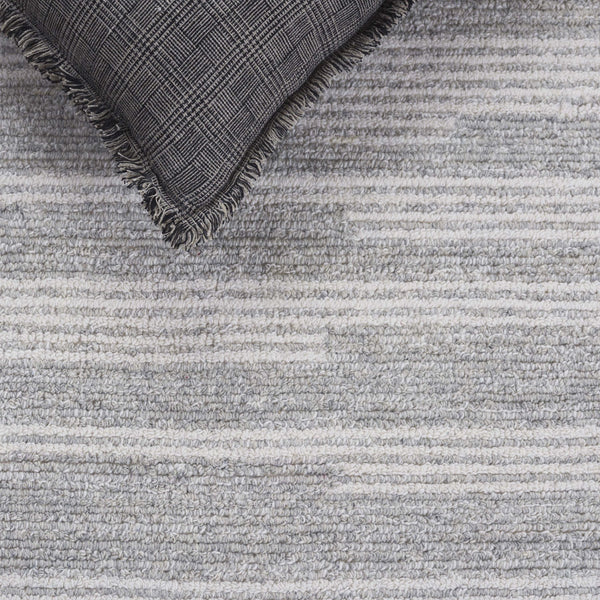 Safavieh Ebony Hand Tufted Area Rug - Luxurious Runner For Hallways, Crafted In India With Premium Materials Grey ,Ivory 80% Wool % 20% Cotton Ebn526f-5