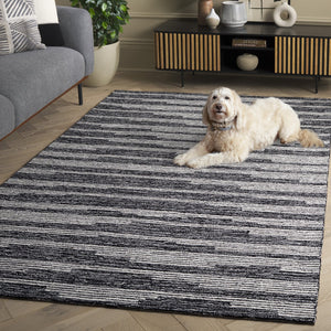 Safavieh Ebony Hand Tufted Area Rug - Luxurious Runner For Hallways, Crafted In India With Premium Materials Black ,Ivory 80% Wool % 20% Cotton Ebn526z-5