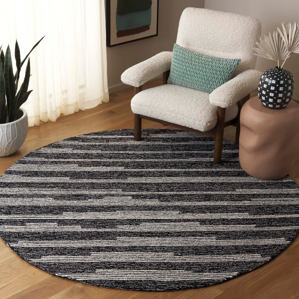 Safavieh Ebony Hand-tufted Area Rug - Luxurious Wool Blend With Striped Design For Timeless Home Elegance Black ,Ivory 80% Wool % 20% Cotton Ebn526z-6