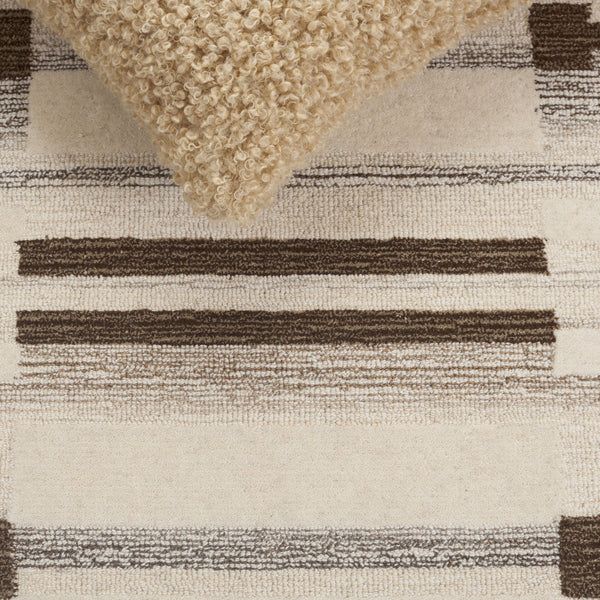 Safavieh Ebony Hand-tufted Runner Rug - Luxurious Wool Blend, Contemporary Geometric Design For Timeless Elegance Brown ,Ivory 80% Wool % 20% Cotton Ebn531t-5