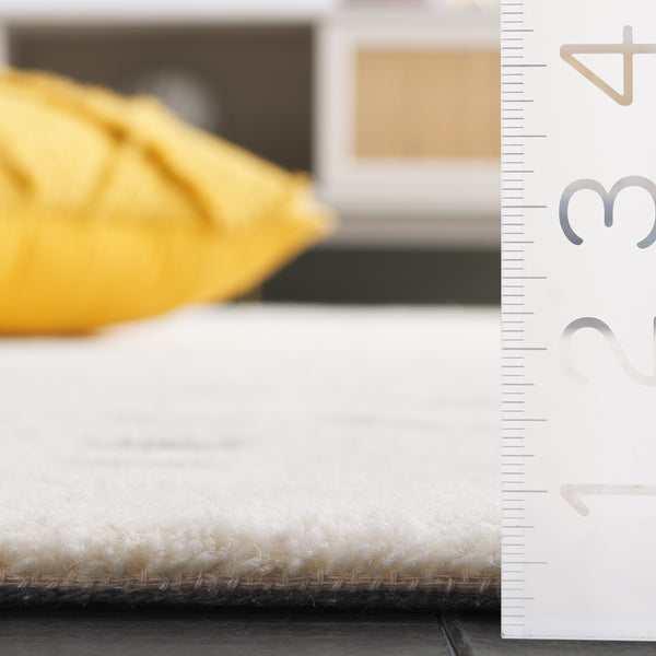 Safavieh Ebony Hand-tufted Runner Rug - Luxurious Modern Design With Abstract Patterns For Any Space Ivory ,Grey 80% Wool,20% Cotton Ebn535a-5