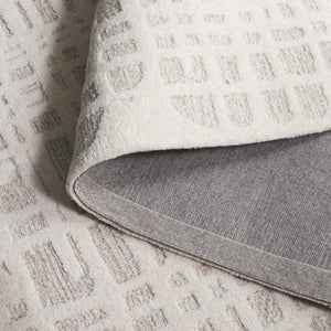 Safavieh Ebony Area Rug: Hand-tufted Wool And Cotton Blend, Luxurious Softness For Modern Home Décor Ivory ,Grey 80% Wool,20% Cotton Ebn535a-4