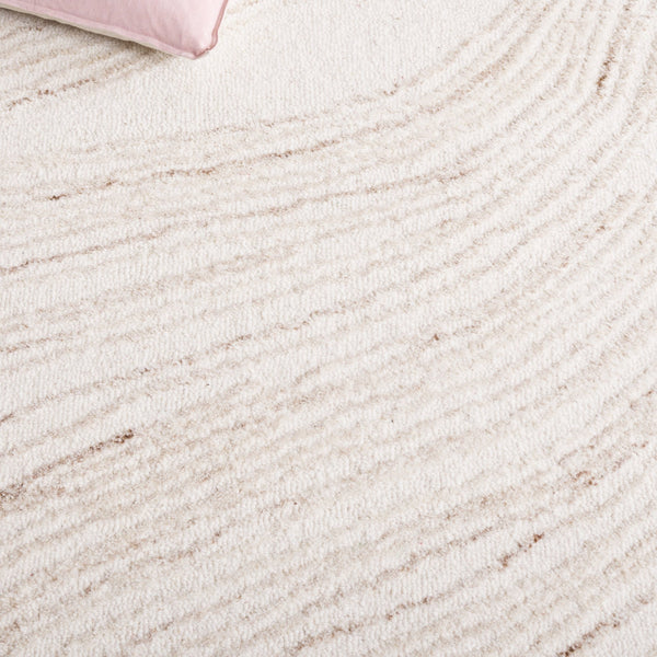 Safavieh Ebony Hand Tufted Runner Rug - Luxurious Ivory And Beige Design For Modern Home Décor Elegance Ivory ,Beige 80% Wool,20% Cotton Ebn551a-5