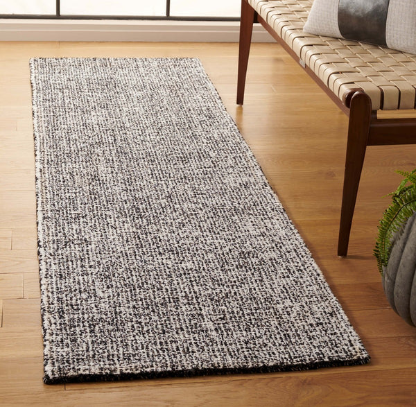 Safavieh Ebony 602 Hand Tufted  Rug EBN602Z-8