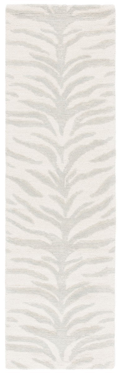 Safavieh Ebony 603 Hand Tufted  Rug EBN603Y-8