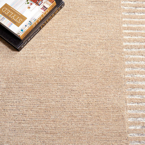 Safavieh Ebony Hand-tufted Beige/Ivory Area Rug 6' X 9' – Artisan Quality, Luxurious Softness, Timeless Elegance Beige ,Ivory 80% Wool 20% Cotton Ebn607b-6