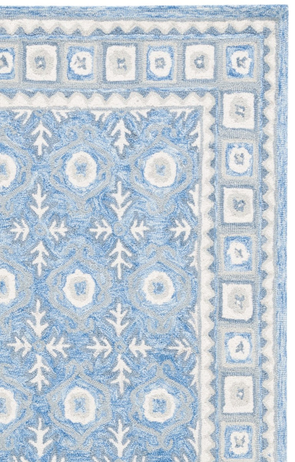 Safavieh Ebony Hand-Tufted Oriental Runner Wool Blend Hallway Rug with Heritage Blue Ivory Pattern 5'-0" x 8'-0" EBN651M-5
