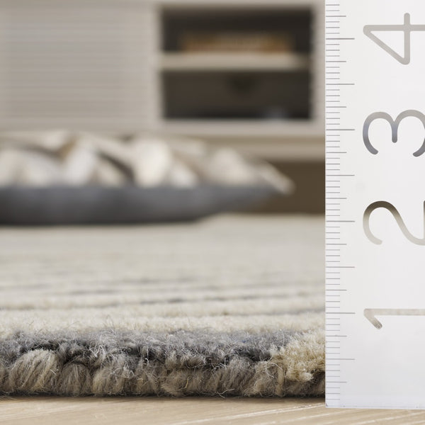 Safavieh Ebony Hand-tufted Area Rug - Luxurious Wool Blend, Artisan Craftsmanship For Elegant Home Décor Grey ,Ivory 85% Wool,15% Cotton Ebn707f-4