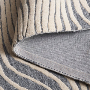 Safavieh Ebony Hand-tufted Area Rug - Luxurious Wool Blend, Artisan Craftsmanship For Elegant Home Décor Grey ,Ivory 85% Wool,15% Cotton Ebn707f-4