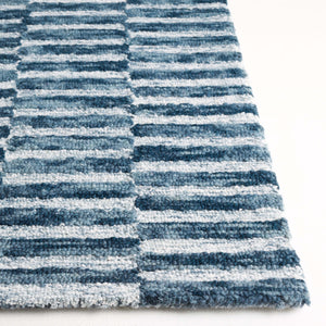 Safavieh Ebony Hand-tufted Wool & Cotton Rug - Elegant Stripe Design For Timeless Home Décor And Comfort Navy ,Light Blue 80% Wool 10% Cotton Ebn751n-4