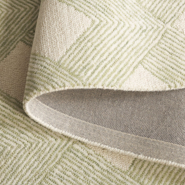 Safavieh Ebony Hand-tufted Wool Cotton Runner Rug – Luxurious Geometric Design For Elegant Home Décor Green ,Ivory 80% Wool 20% Cotton With Latex Ebn752y-5