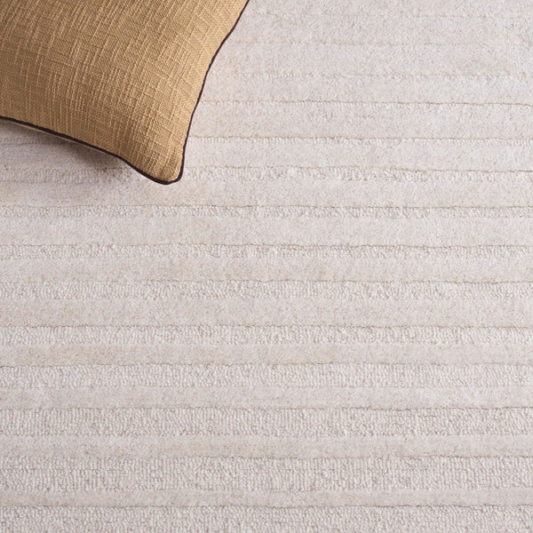 Safavieh Ebony Hand-tufted Area Rug - Luxurious Wool-cotton Blend, Elegant Design For Any Living Space Ivory Wool & Cotton Ebn820a-4