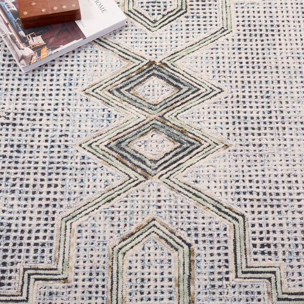 Safavieh Ebony Hand-tufted Runner Rug - Elegant Wool-cotton Blend For Stylish Hallways And High-traffic Areas Green ,Ivory Wool & Cotton Ebn822y-5