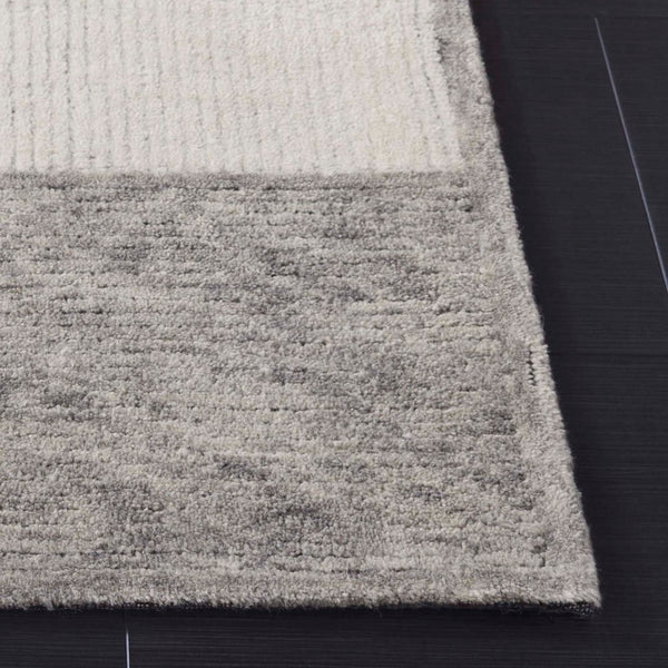 Safavieh Ebony Hand-tufted Wool & Cotton Rug - Timeless Elegance With Checkerboard Pattern For Any Room Ivory ,Grey Wool & Cotton Ebn824f-4