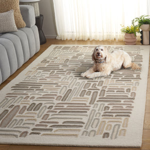 Safavieh Ebony Hand-tufted 5'x8' Beige Ivory Area Rug - Luxurious Wool Blend, Durable, And Stylish Comfort Beige ,Ivory 80% Wool 20% Cotton Ebn850b-5