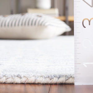 Safavieh Ebony Luxurious Hand-tufted Area Rug In Elegant Ivory & Light Blue - Enhance Your Home Decor Today! Ivory ,Light Blue 80% Wool,20% Cotton Ebn920l-6