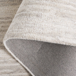 Safavieh Ebony Luxurious Hand-tufted Area Rug In Stylish Modern Design – Elevate Your Living Space Today! Grey ,Ivory 80% Wool,20% Cotton Ebn925f-9