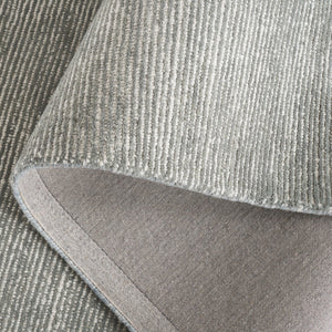 Safavieh Ebony Hand-tufted Wool-cotton Area Rug - Luxurious Medium Pile For Comfort And Style In Any Space Grey ,Ivory 80% Wool 20% Cotton Ebn950f-5