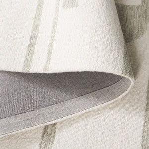 Safavieh Ebony Handcrafted Runner Area Rug - Luxurious Wool And Cotton Blend For Elegant Home Décor Ivory ,Green 80% Wool 20% Cotton Ebn951y-5